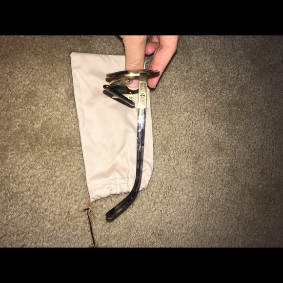 Tory Burch sunglasses - Picture 2 of 5